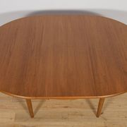 Mid-Century Round Teak Extendable Dining Table, United Knigdom, 1960s