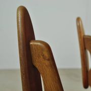 Classic Danish vintage scissor armchair by Arne Hovmand Olsen in OAK, 1960