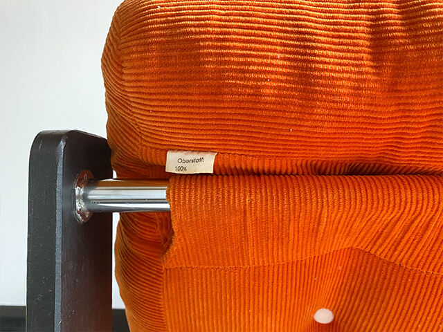Ribbed velvet heater