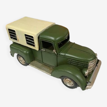 Vintage Pick-Up decoration truck