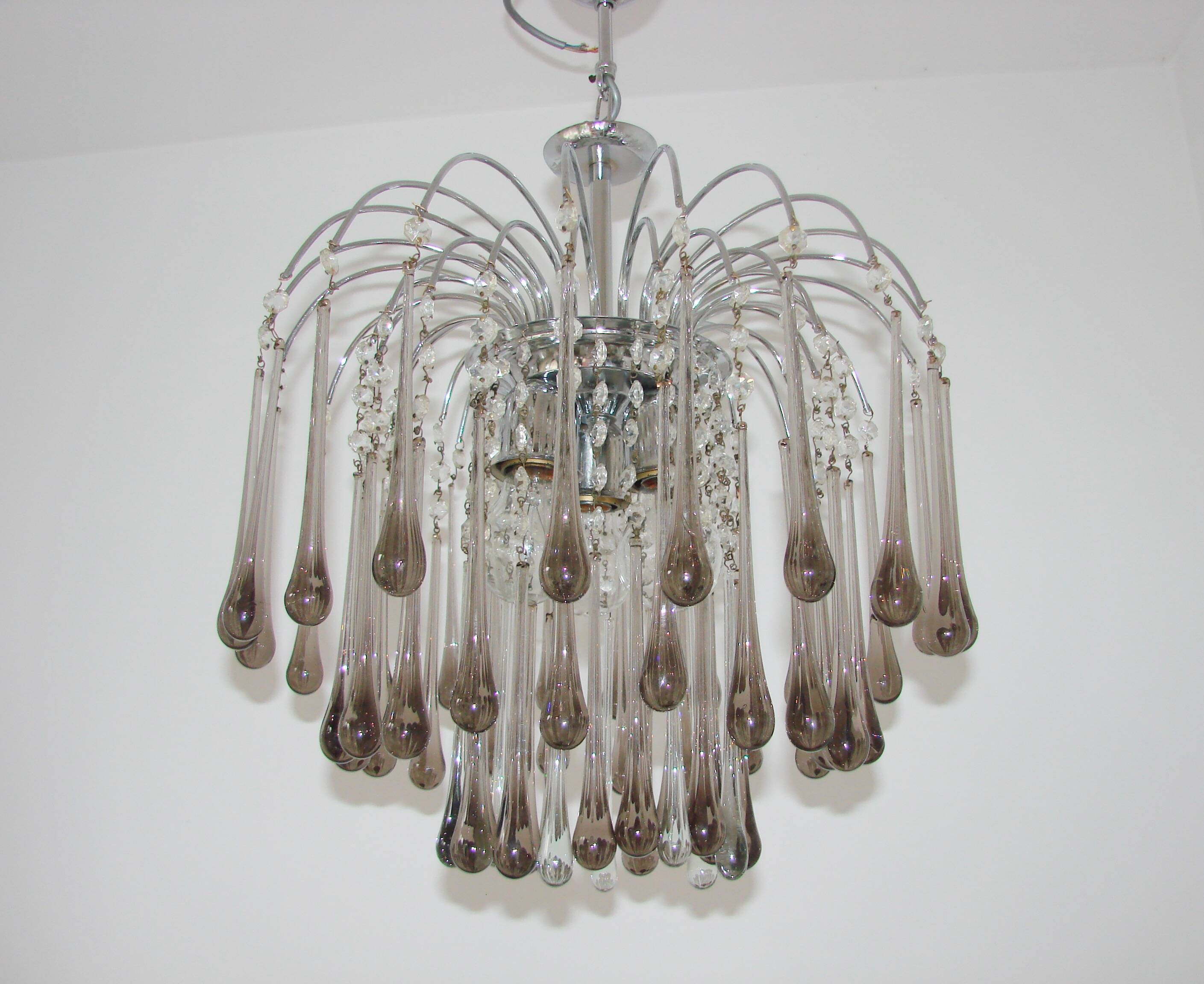 An original Paolo Venini Murano chandelier, Italy, 1970s.