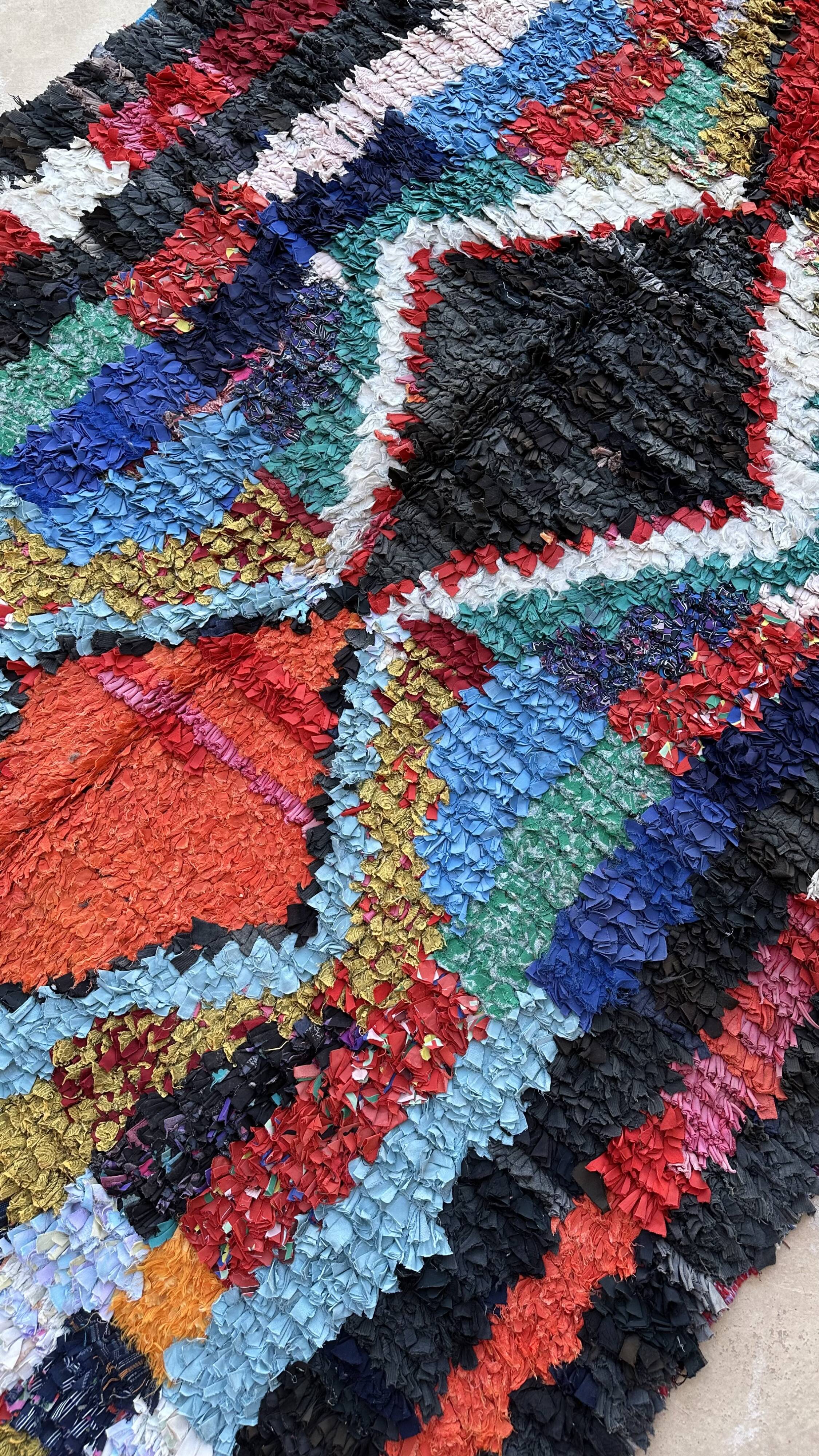 Colorful Boucherouite Moroccan rug - 138 x 256 cm