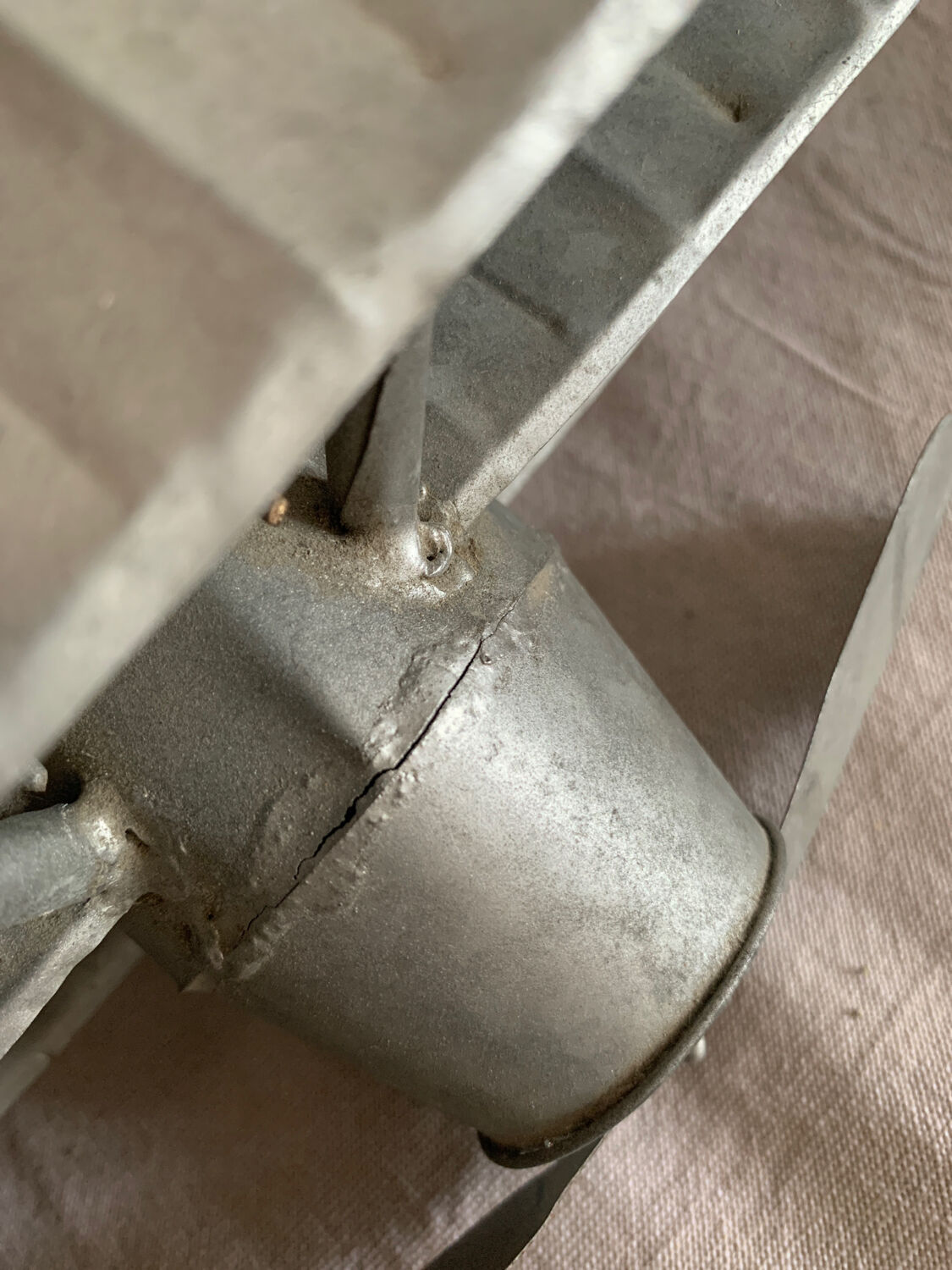Vintage decorative metal airplane (can hang)