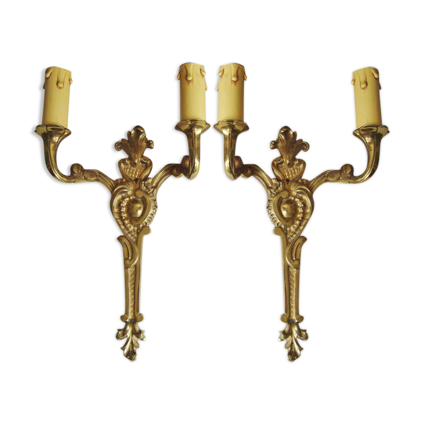 Old bronze rock style appliques