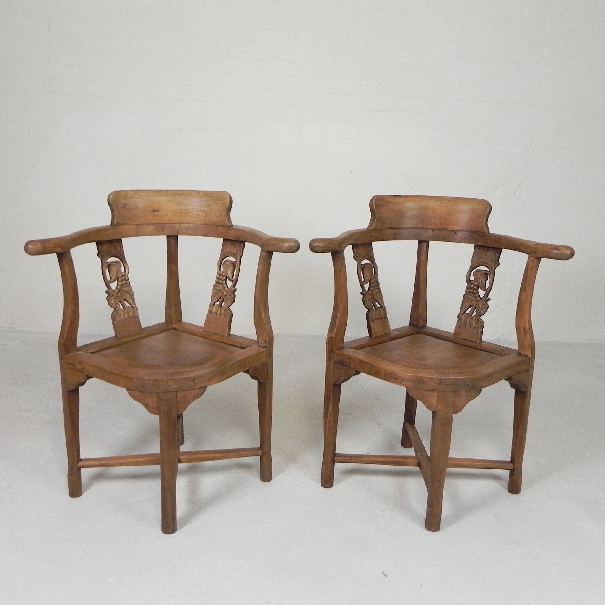 Ensemble de 2 chaises d'angle en teck, années 1980