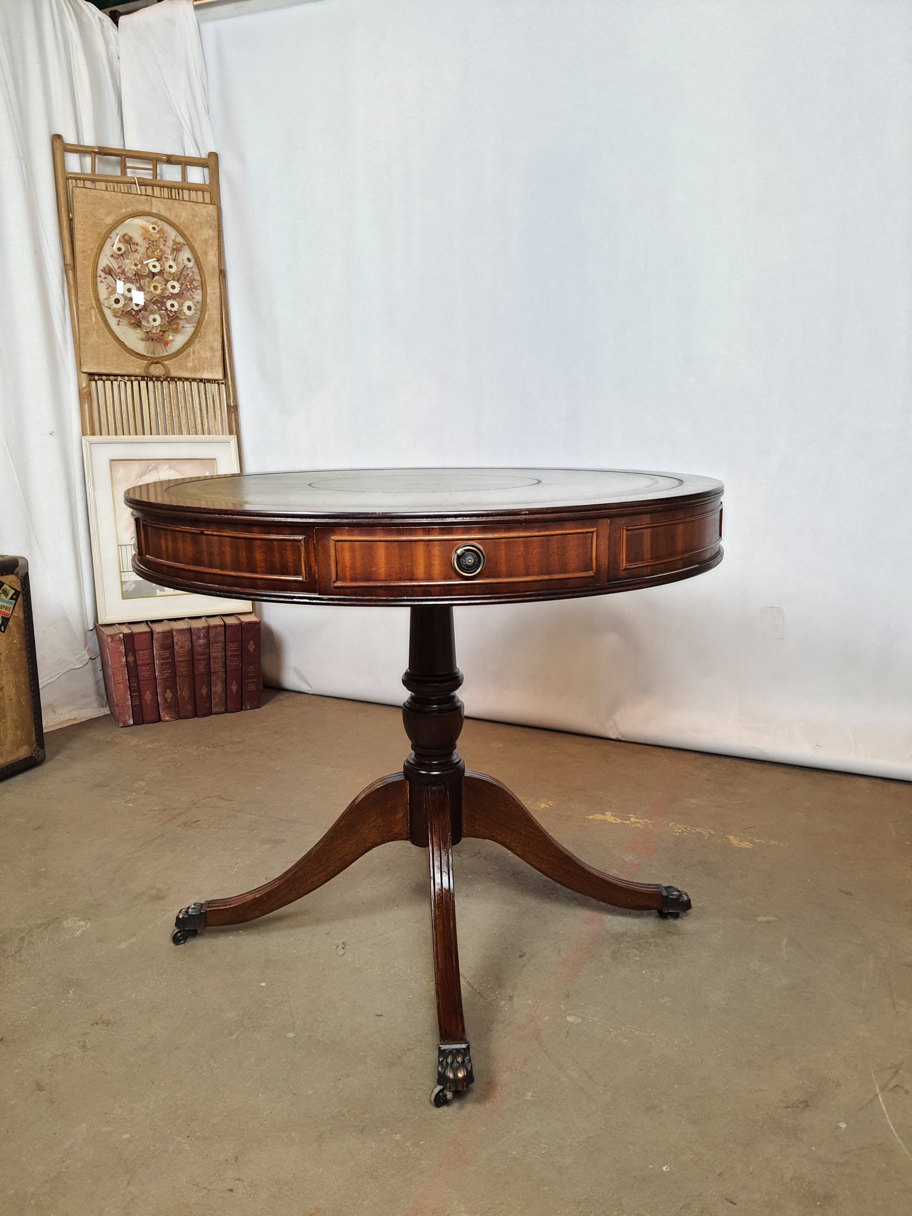 English game table leather tray and lion foot
