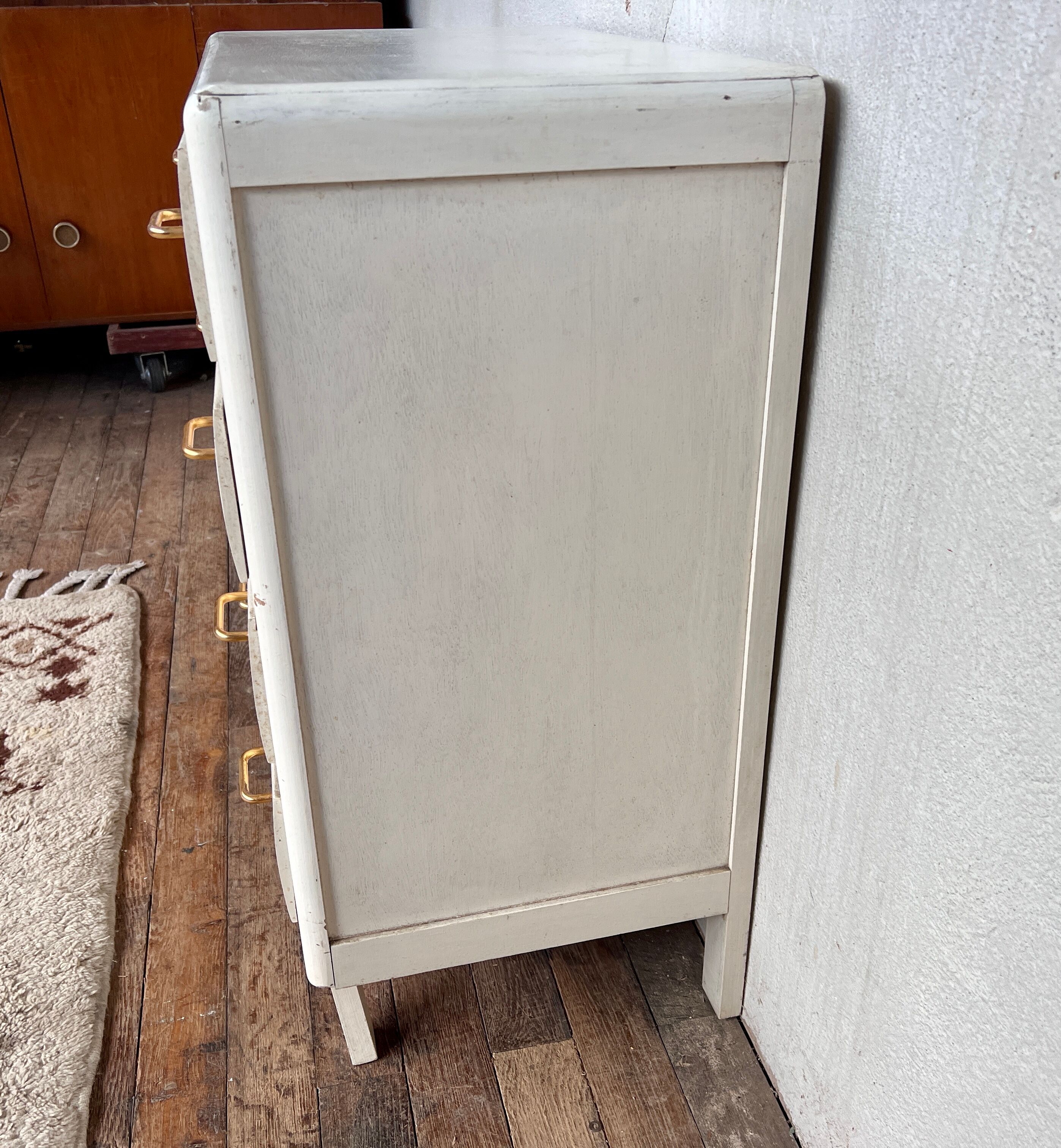 Vintage white chest of drawers feet compass 1960