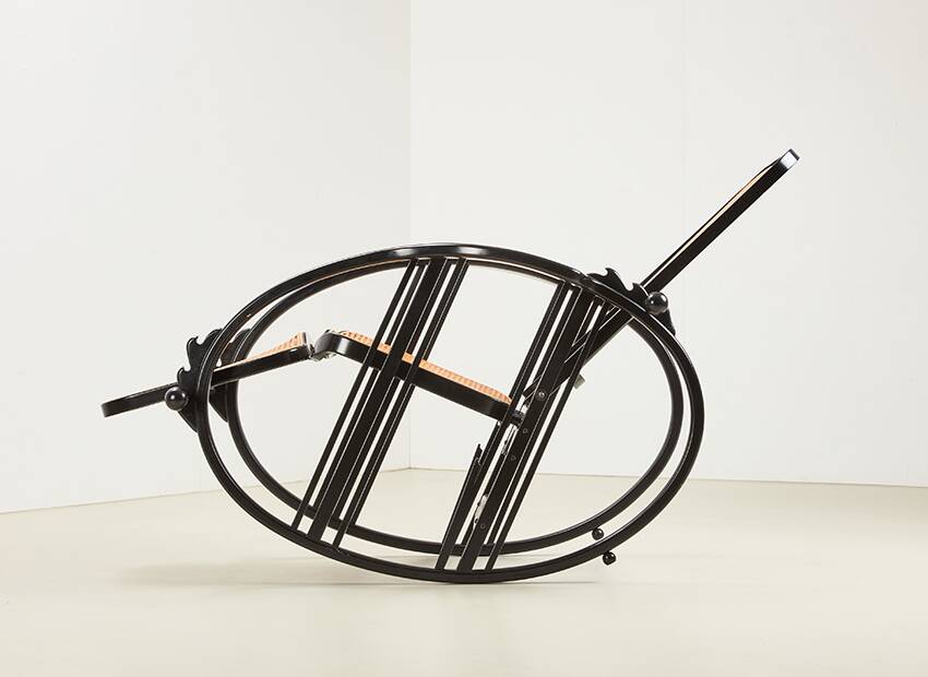 Fauteuil à bascule « Egg » de Max Fabiani, modèle 267 pour Witmann (Attrib.), années 1920/1980