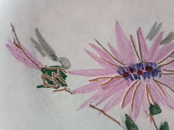 Assiette en céramique aux chardons Marie-Madeleine Jolly 1950