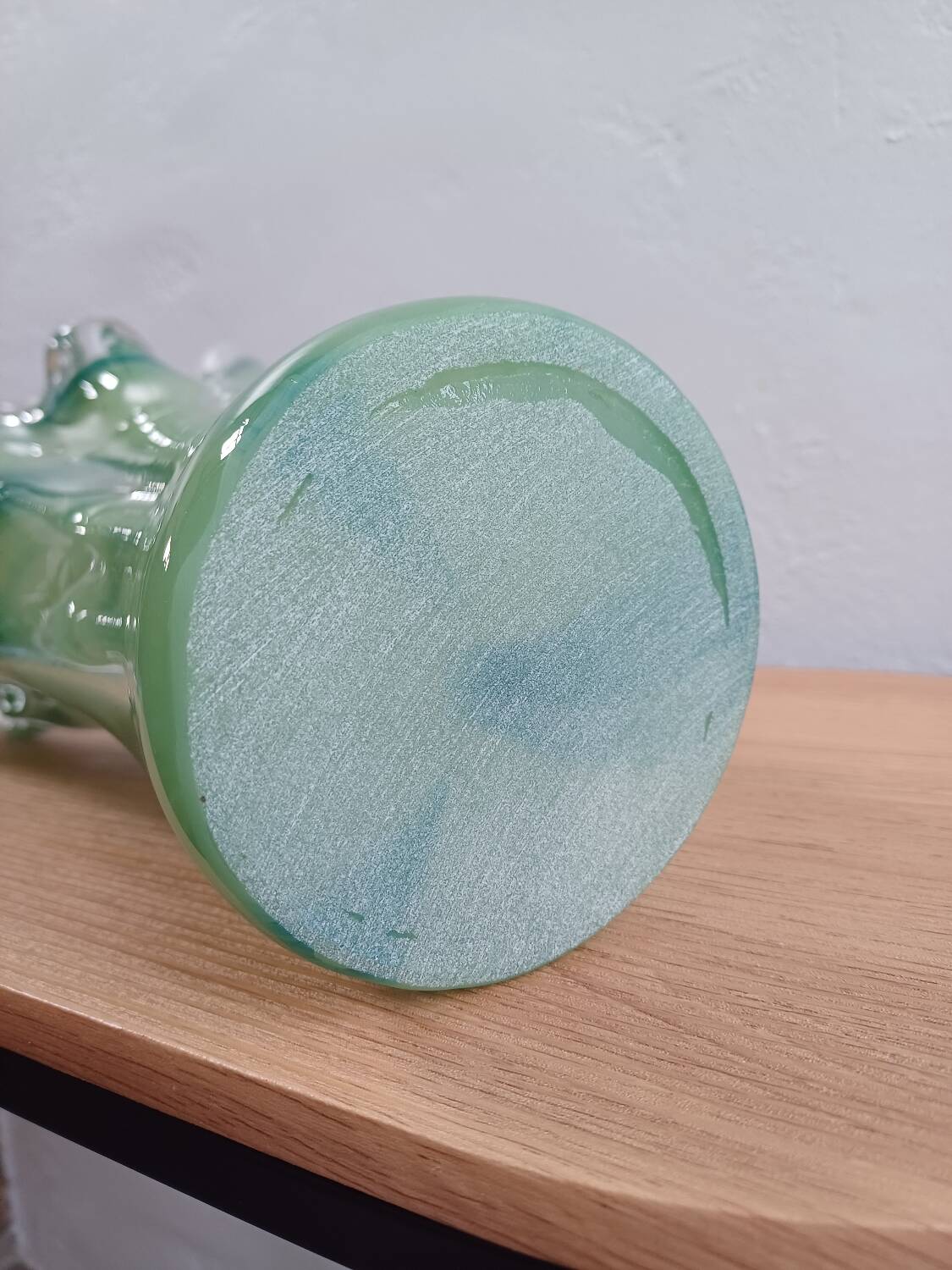 Vase en verre de Murano vert, Italie