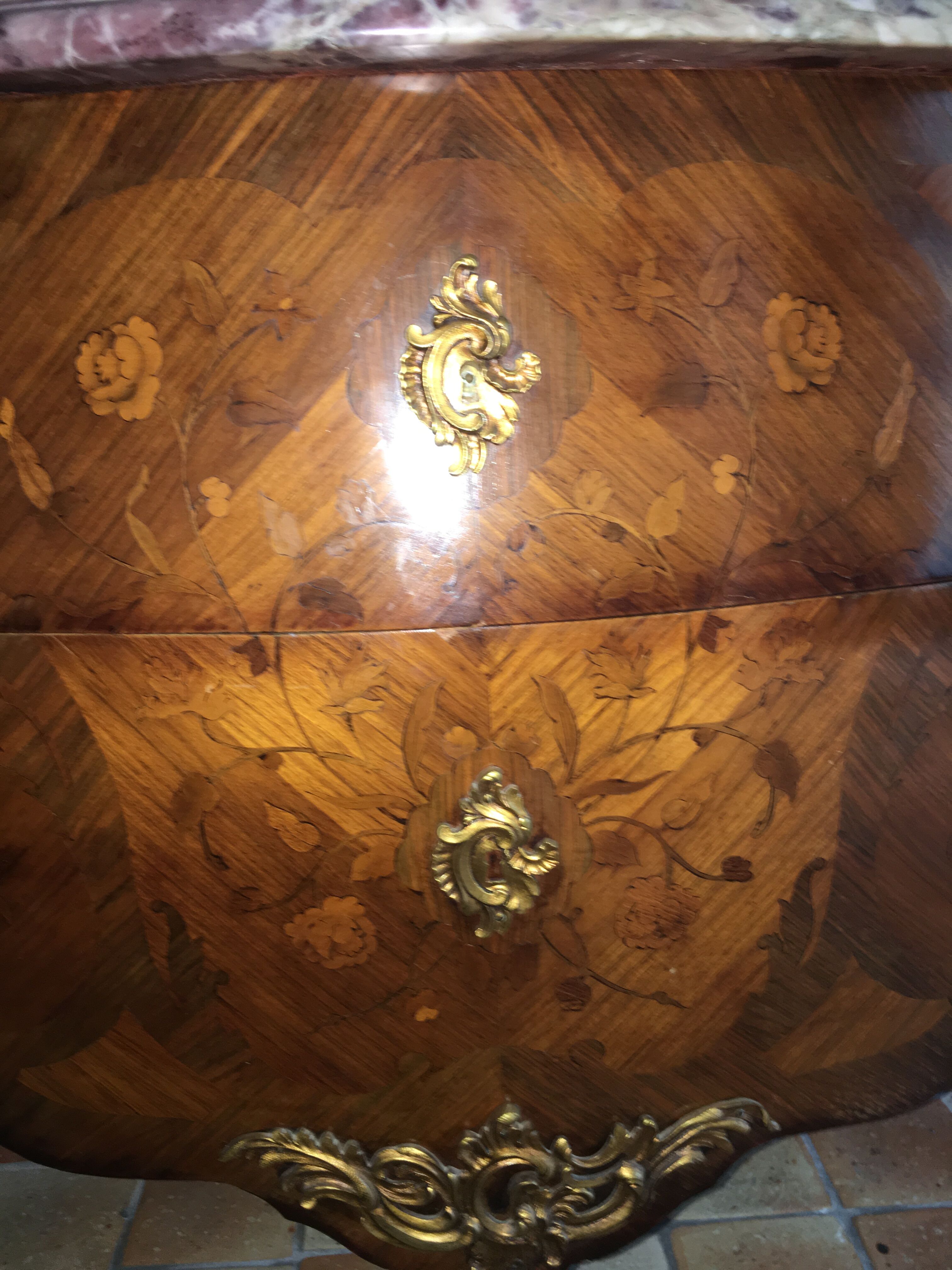 Curved dresser in Louis XV-style marquetterie