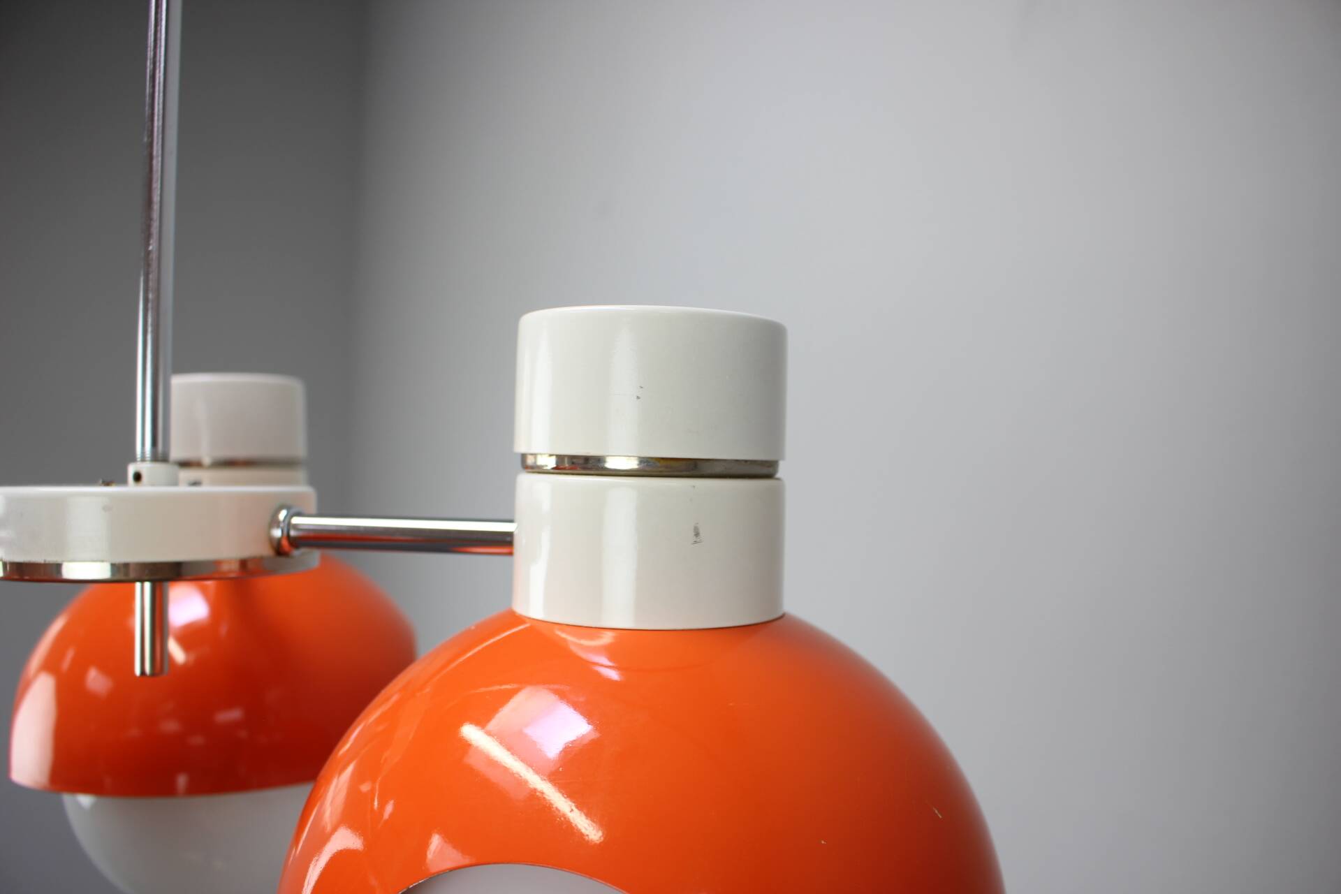 Suspension de Napako, datant de l'ère Space, 1970