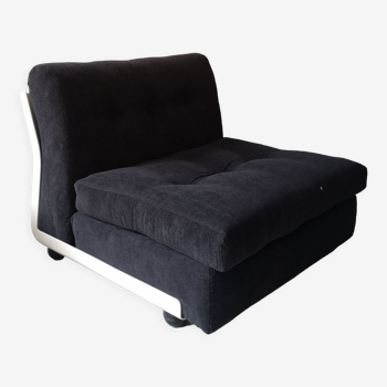 Chair in black purple corduroy pattern, Amanta model by Mario Bellini for C&B Italia, 1970