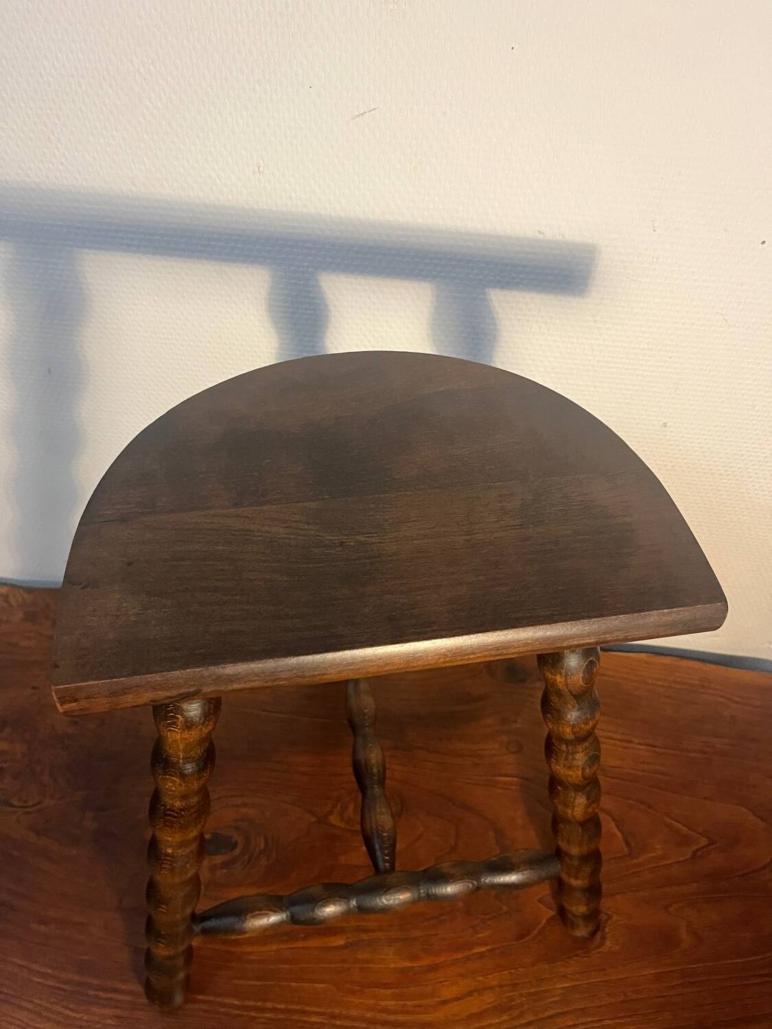 Solid wood tripod stool with turned legs