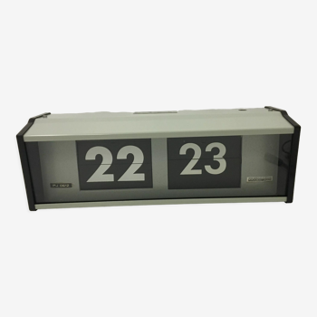 Iconic pragotron ipj 0612 clock industrial electrical digital metal