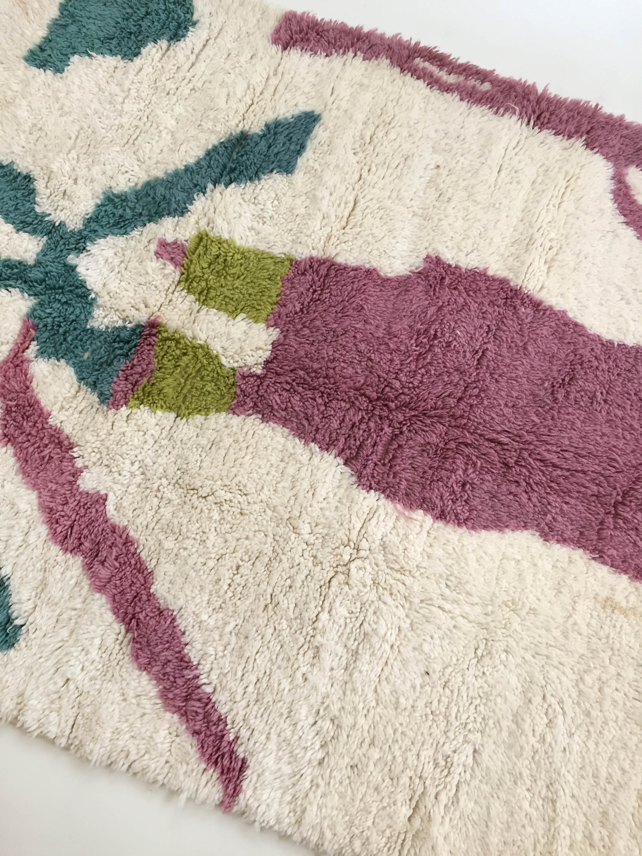 Moroccan Berber carpet Beni Ouarain ecru with colorful patterns 250x146cm