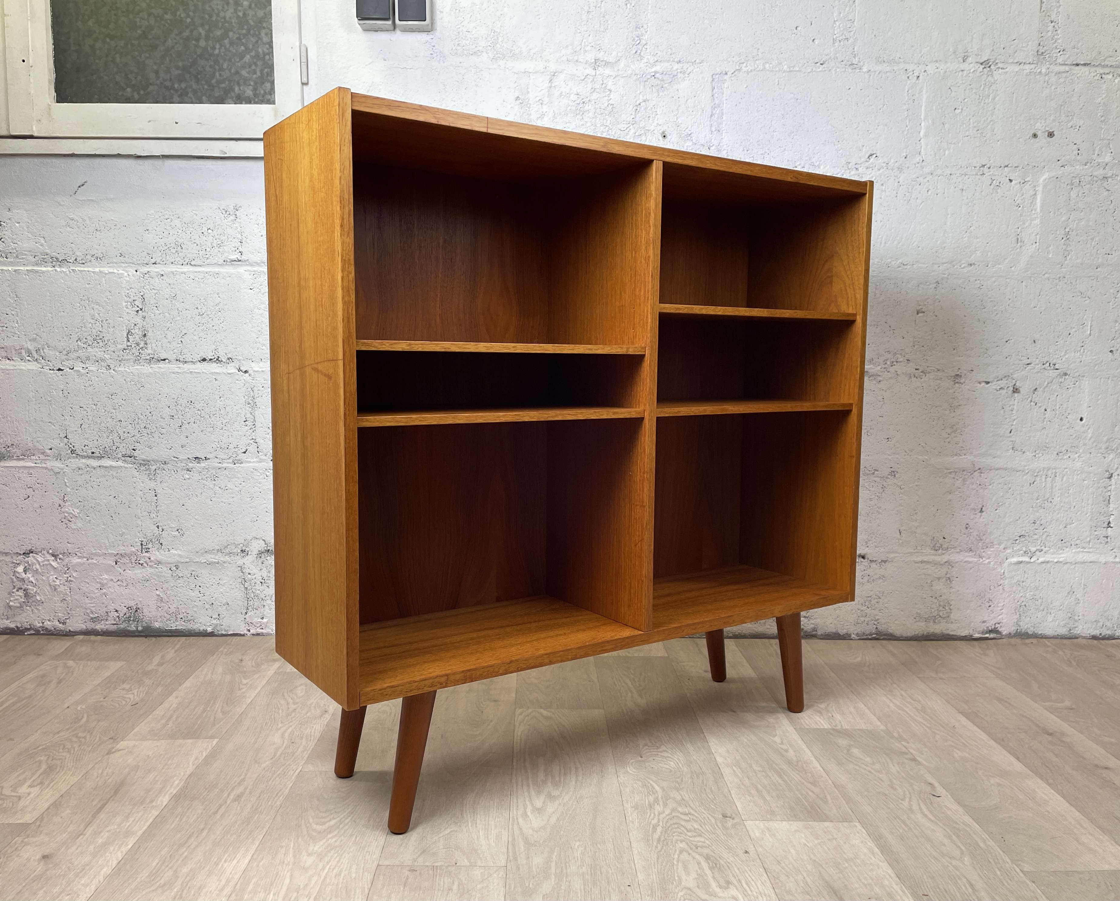 Vintage Scandinavian teak bookcase, 60s