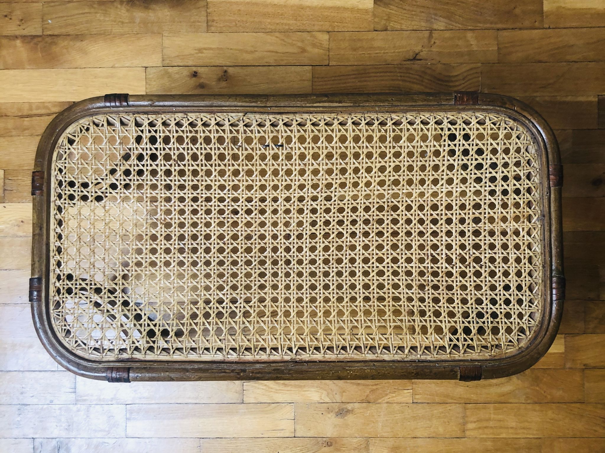 Rattan table