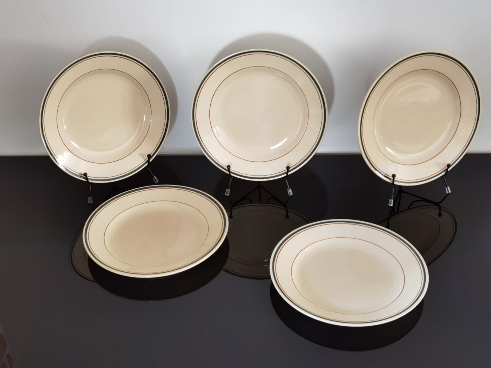 Set of semi-hollow ceramic plates from St Amand