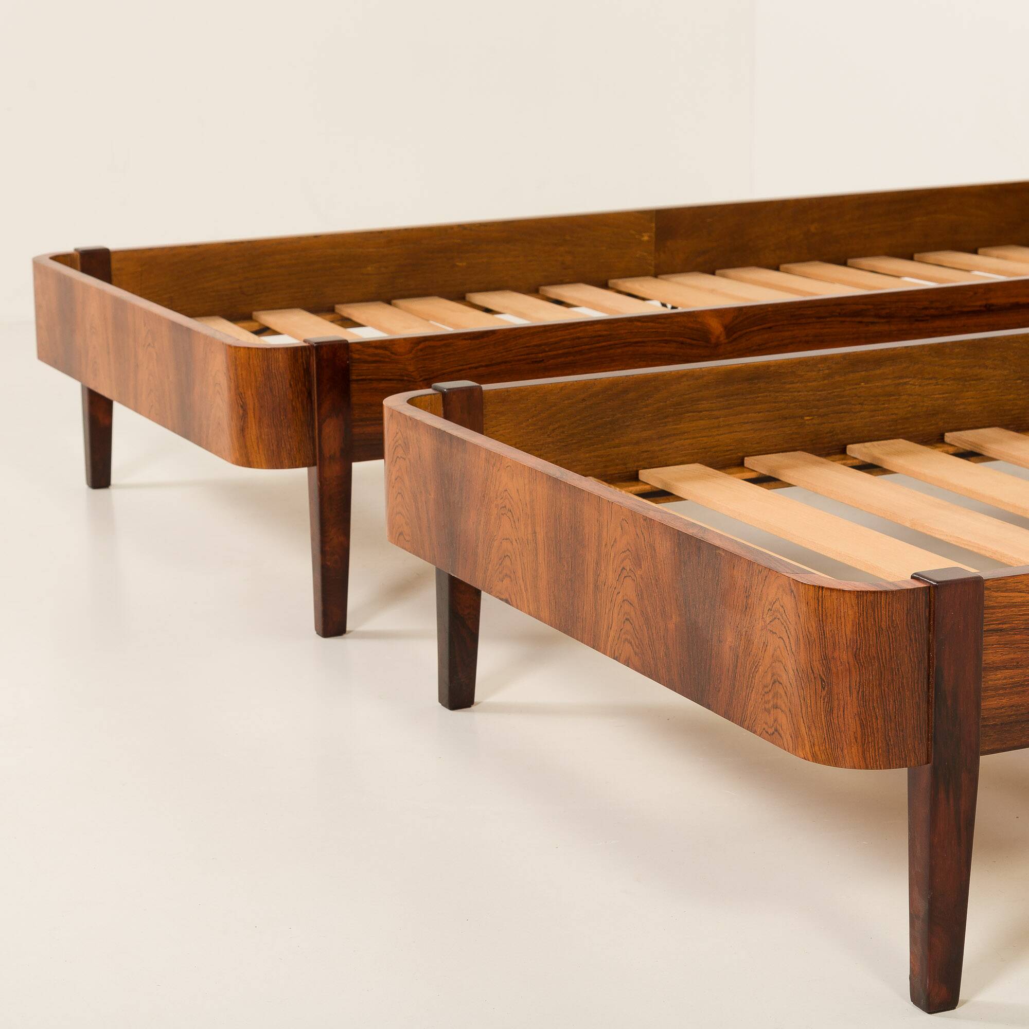 Danish rosewood bed frames, set of 2, 1960s