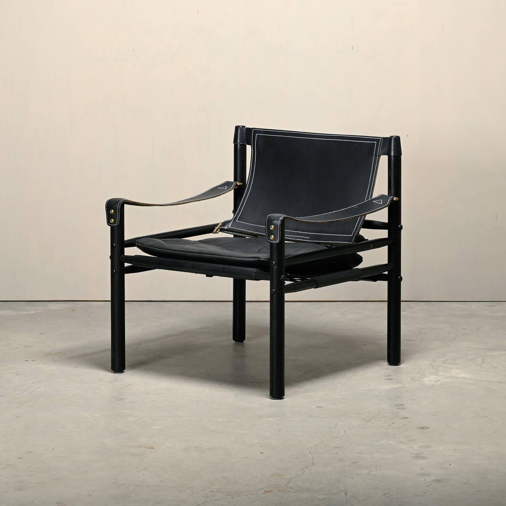 Arne Norell Sirocco Safari Lounge Chair in Black Leather and Stained Ash