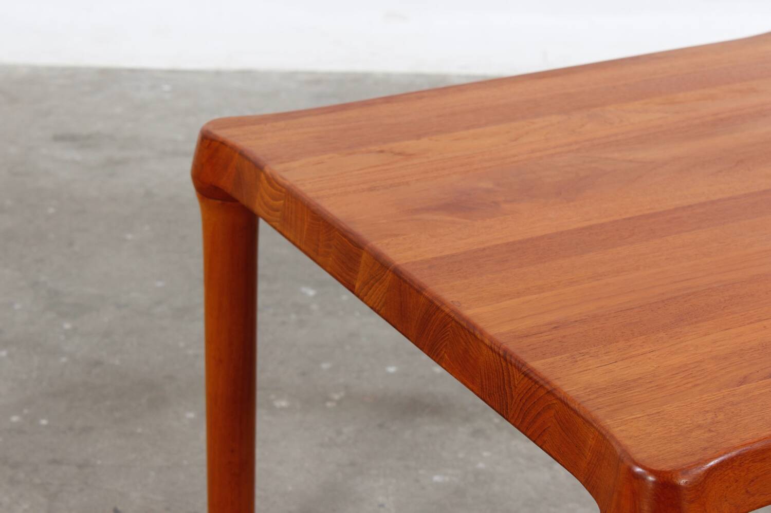 Dänischer Teakholz Coffeetable John Bone GUDME Vintage Couchtisch
