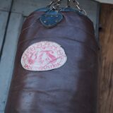 Sac de frappe de boxe en cuir