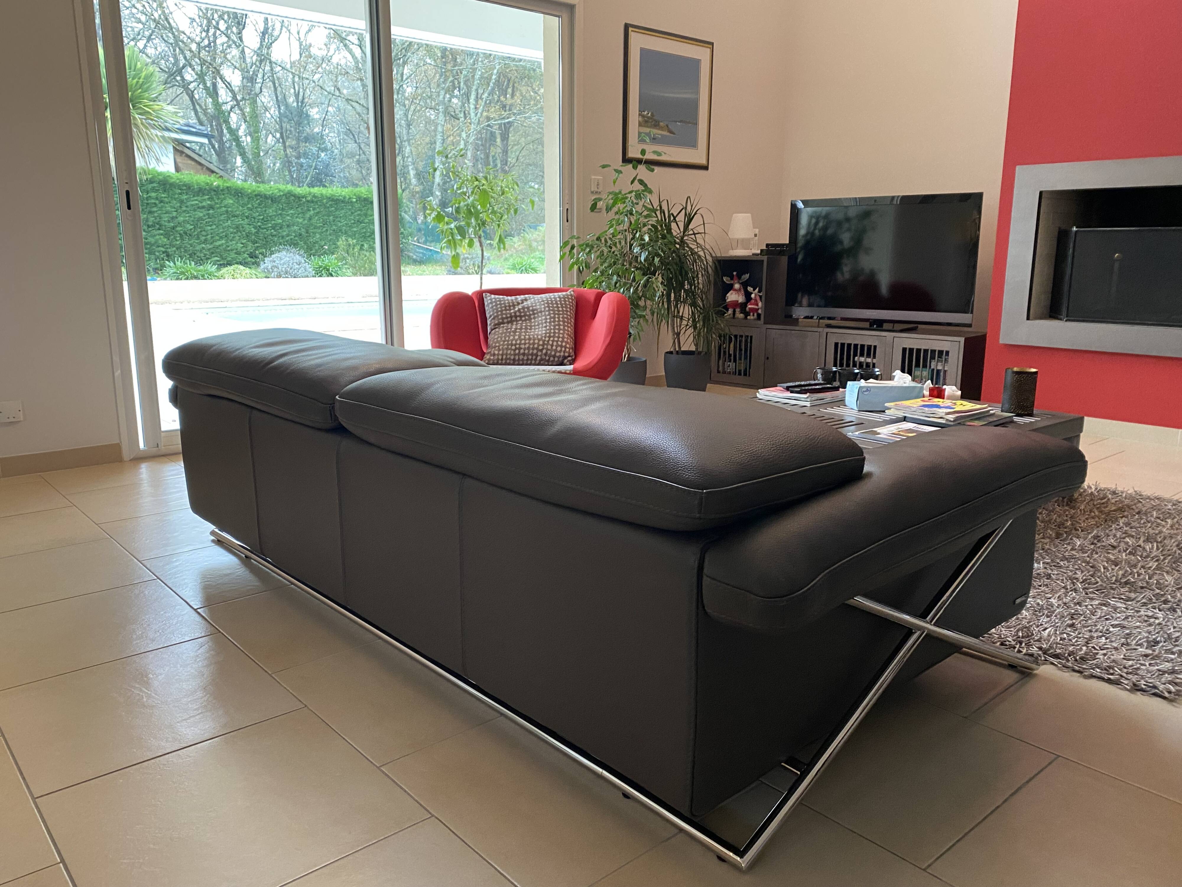 Canapé 3 places & pouf en cuir Roche Bobois