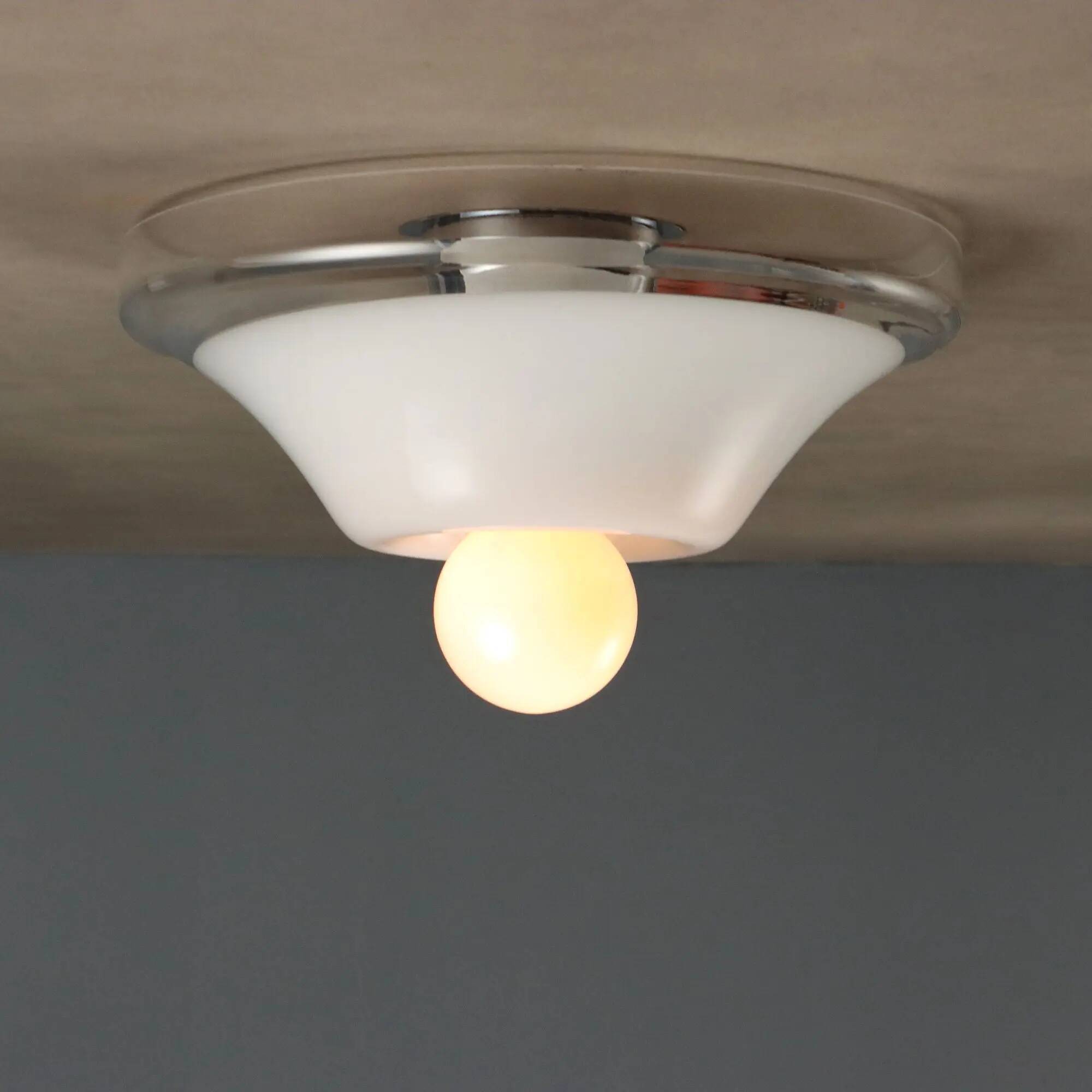 Vintage ceiling light in white and clear glass, Italian design from the 1970s.