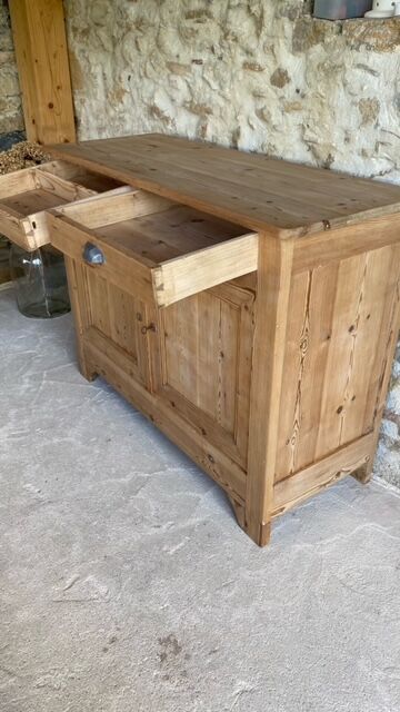 country buffet in raw wood