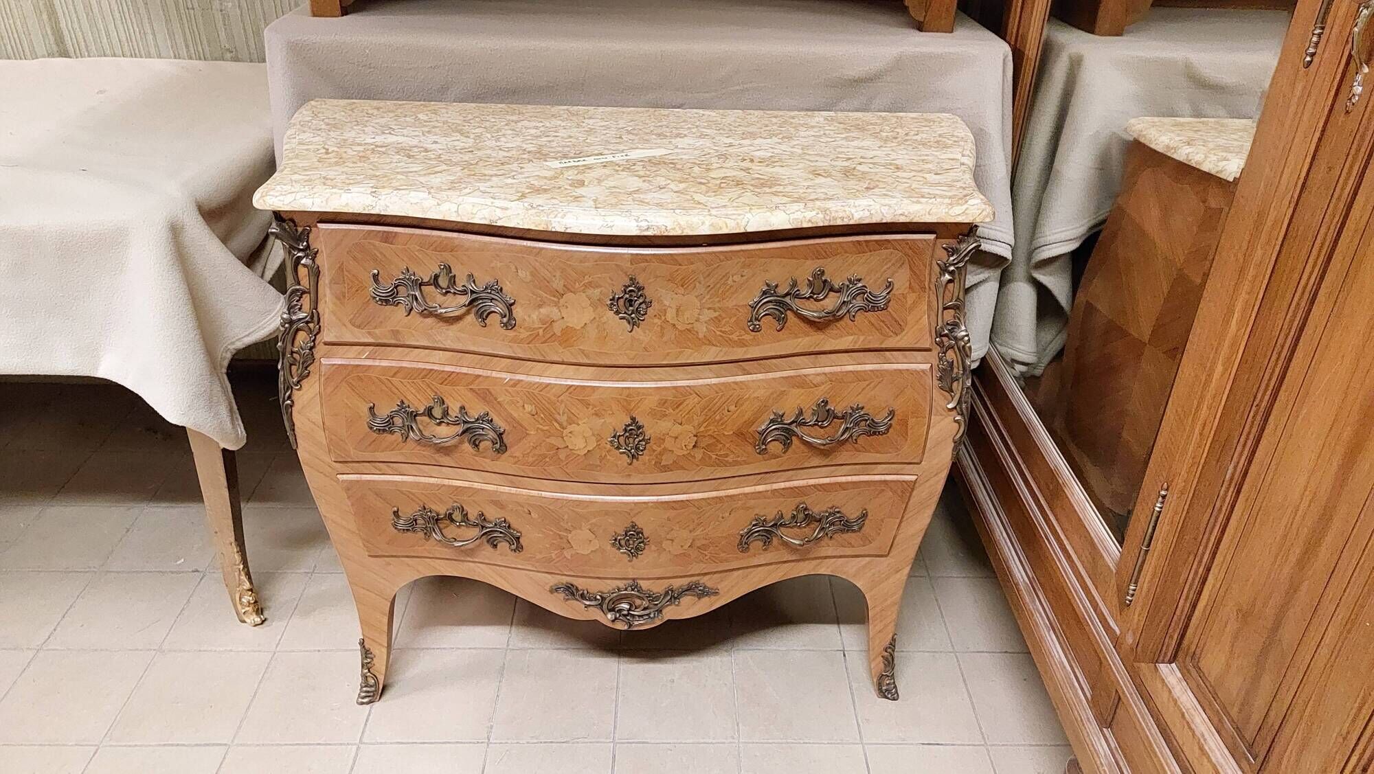 Louis XV style curved chest of drawers in rosewood 3 drawers and marble top
