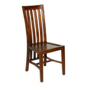 chaise en bois massif