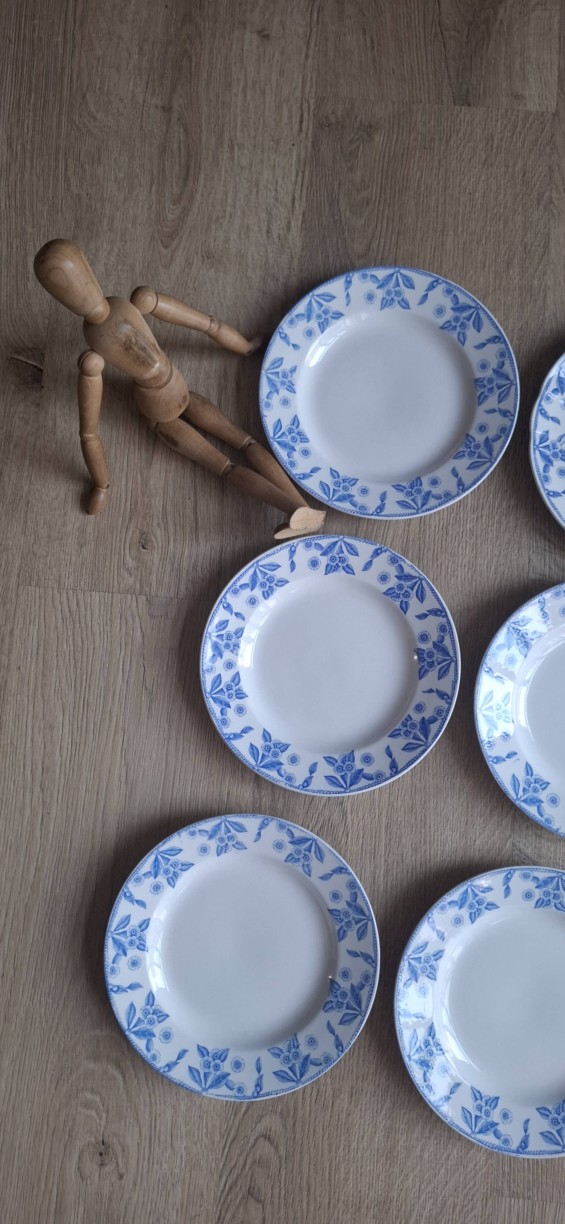 Set of 9 Dux Boch blue dessert plates, 1960