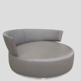 ROUND ROTATING SOFA IN LEATHER WITH 6 CUSHIONS