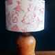 Abat-jour rond toile de jouy rouge et blanche
