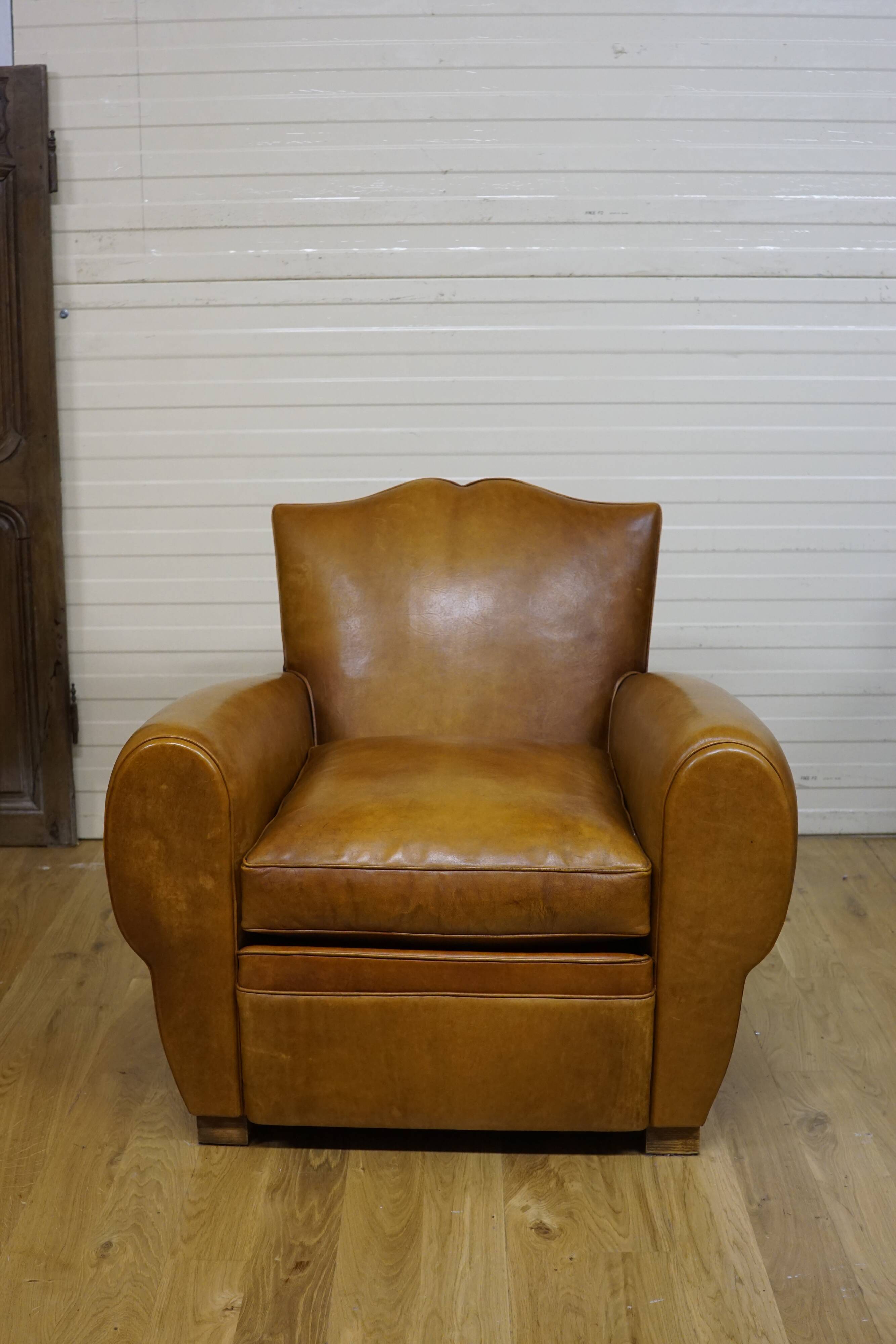 Moustache club chair