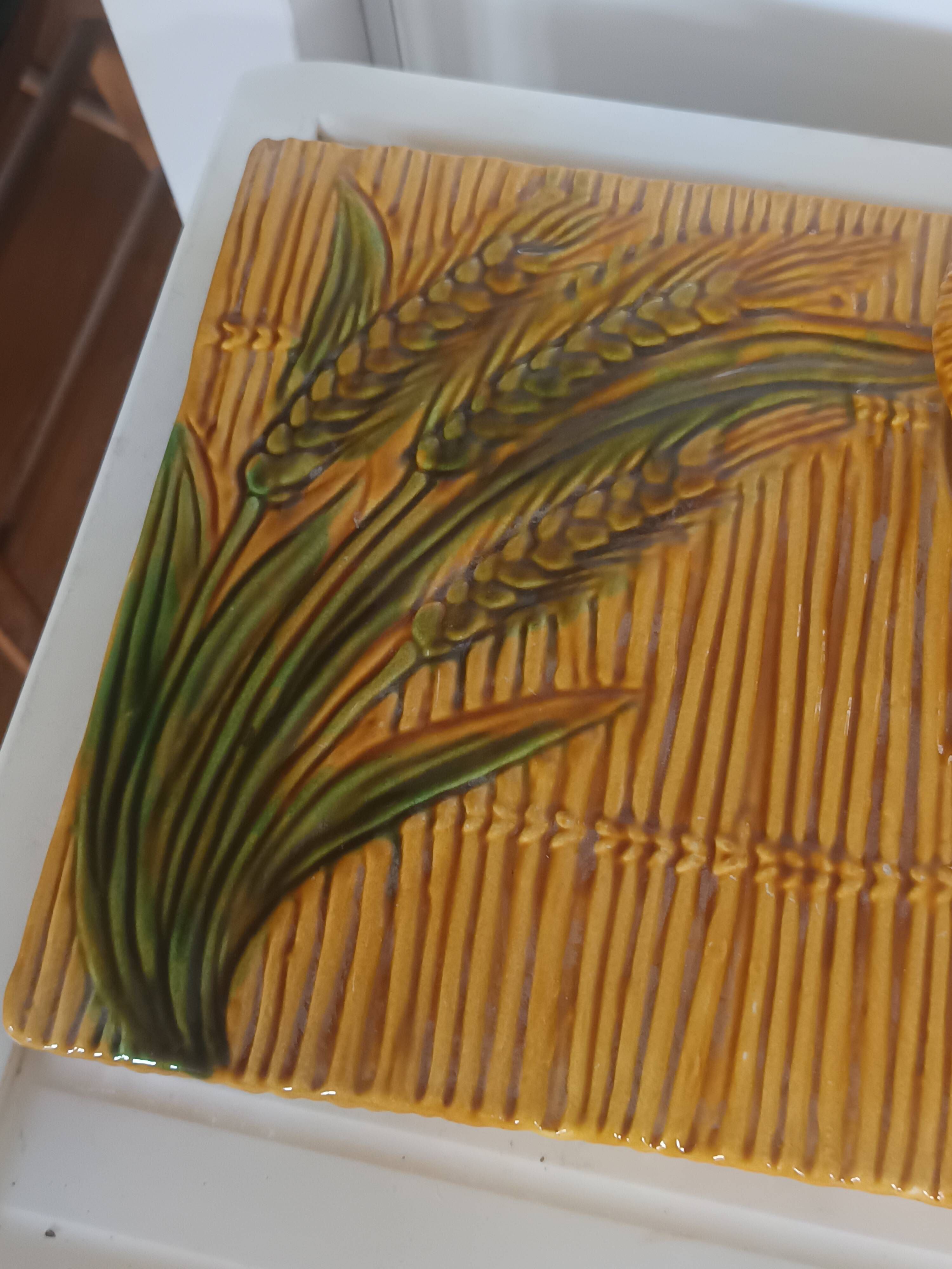 Cheese platter Vallauris with bell – wheat ear decoration