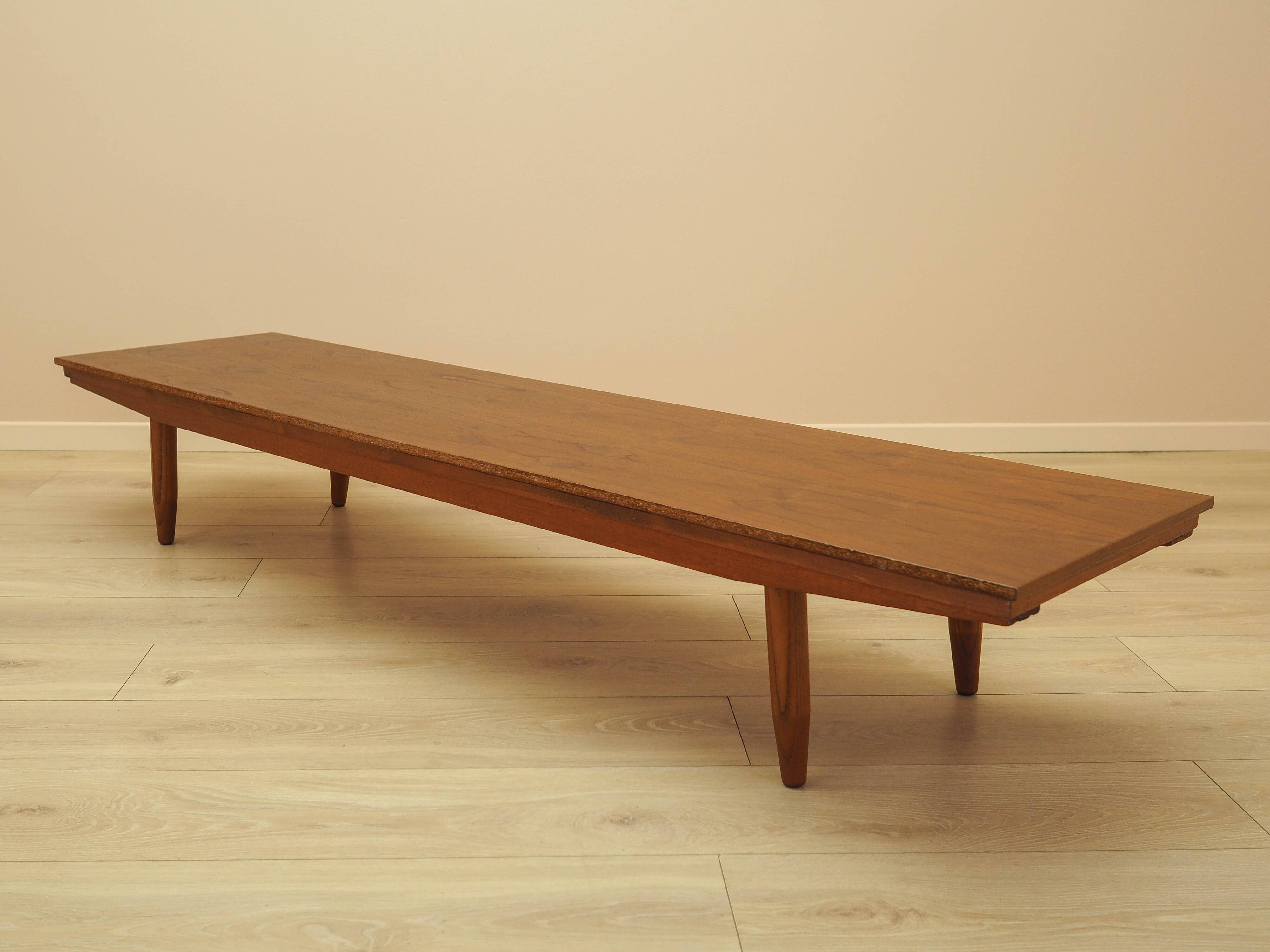 Lowboard, design danois, années 1970, fabriqué au Danemark