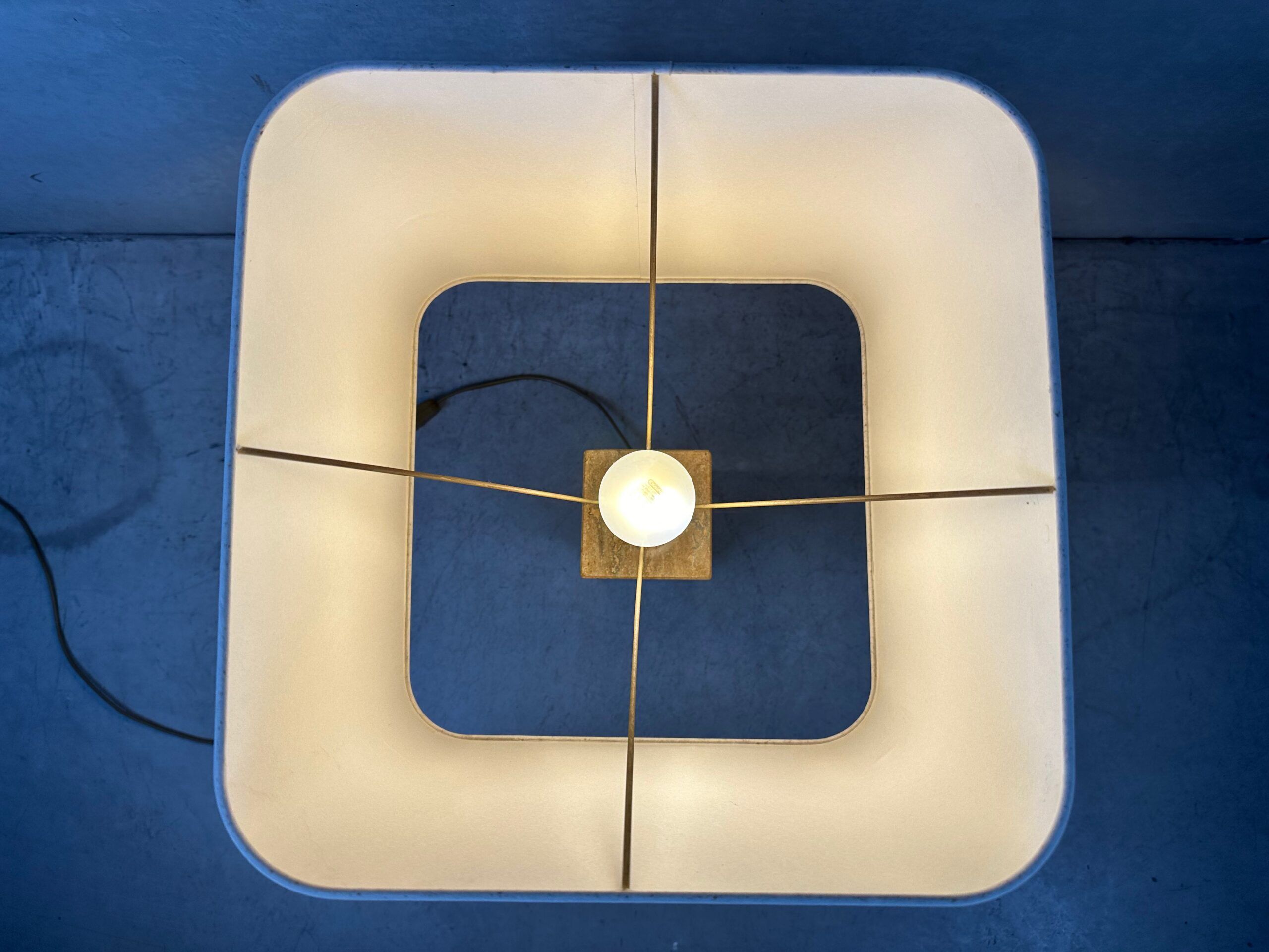Vintage travertine table lamp