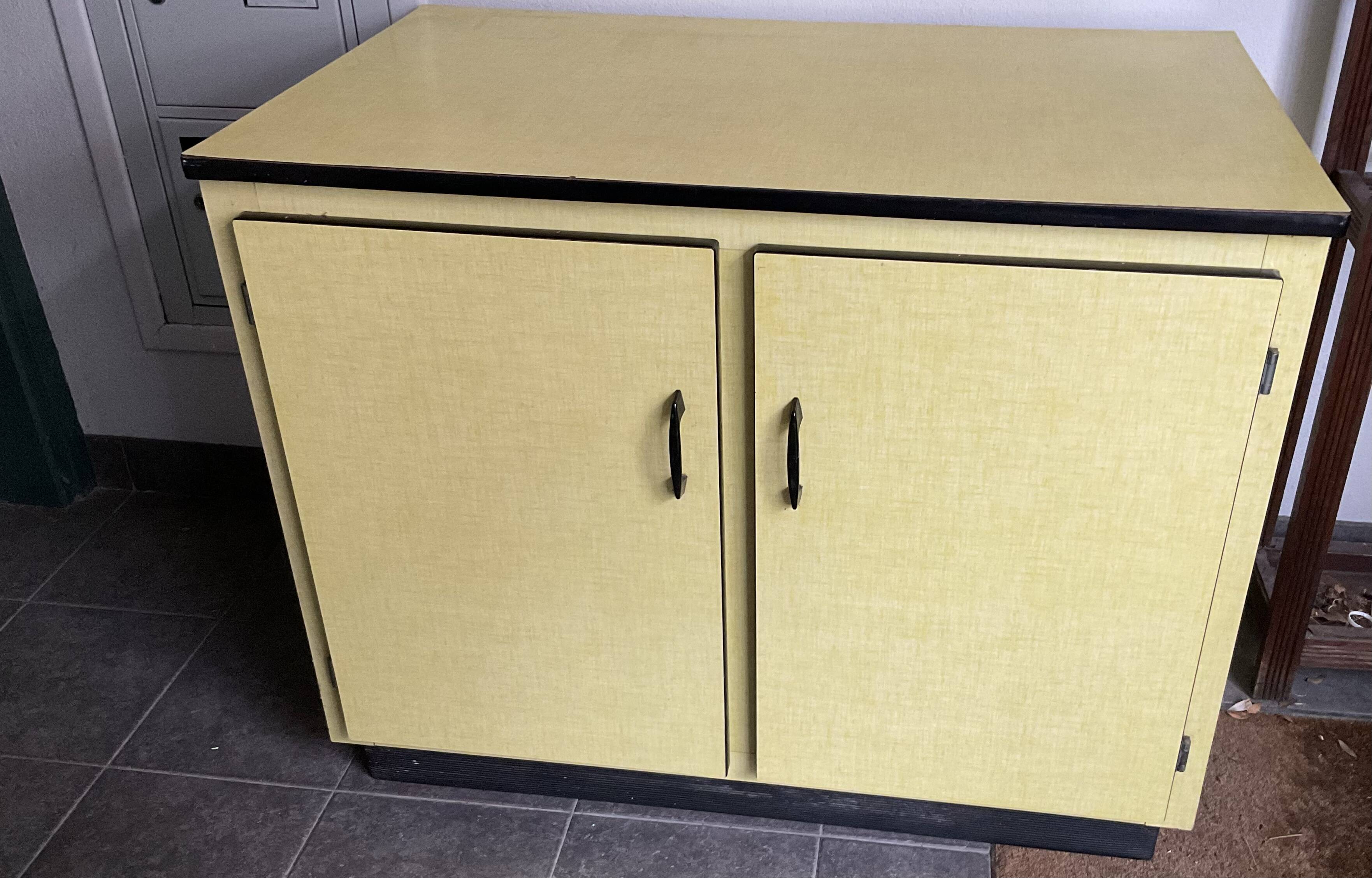 Formica chest of drawers from the 1960s