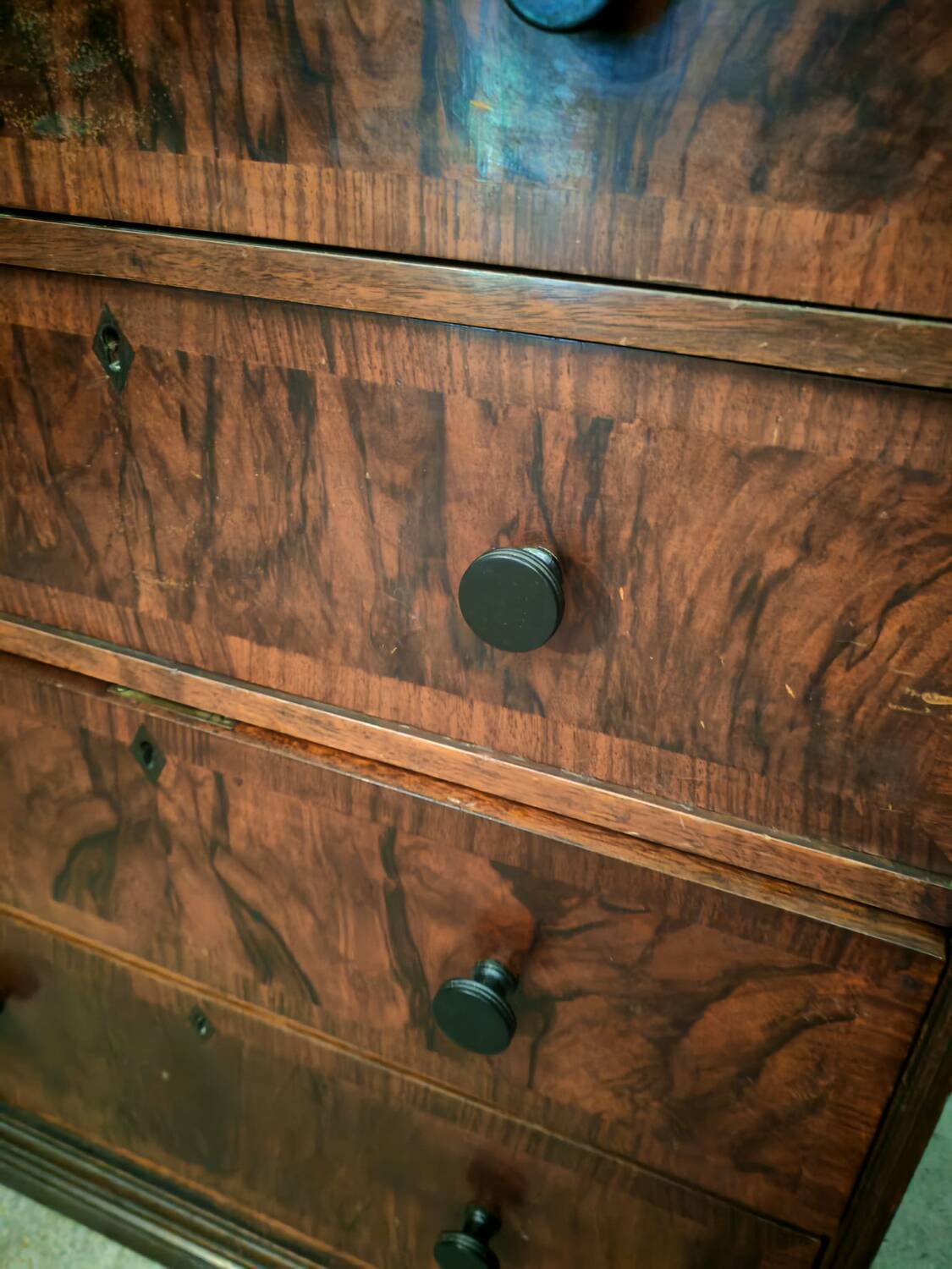 Mahogany chest of drawers Maple & Co