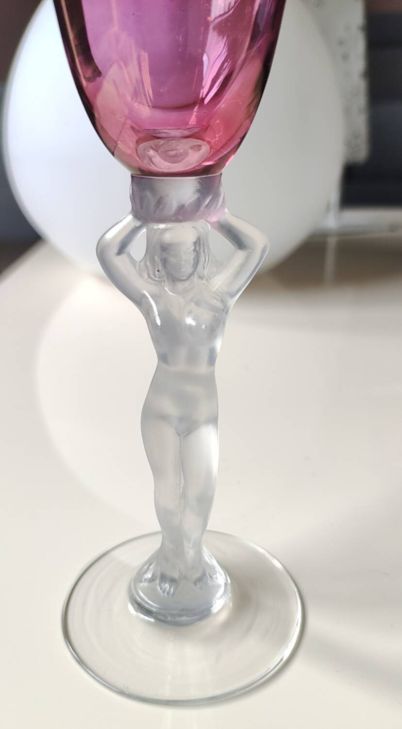 Set of 3 iridescent glasses/Caryatids/Venus base. Royal Bayel Crystal.