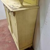 Ancien buffet de cuisine