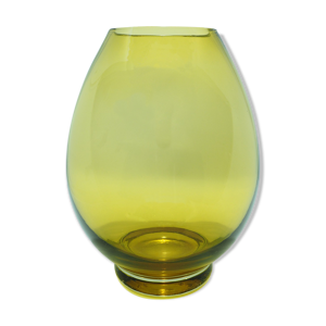 Vase jaune riihimaen