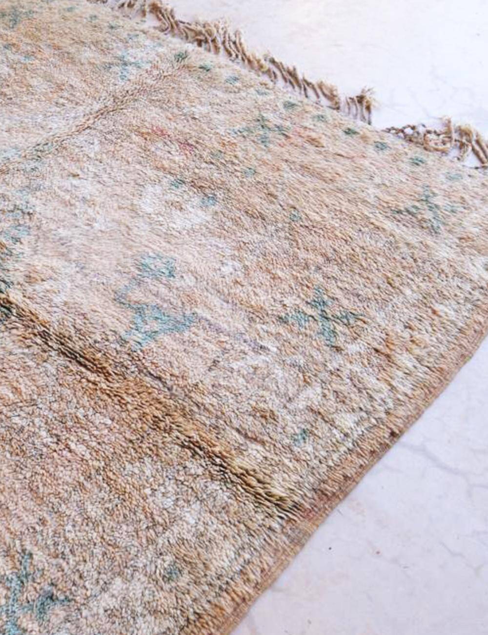 Vintage Moroccan Rug - 418 x 210 cm