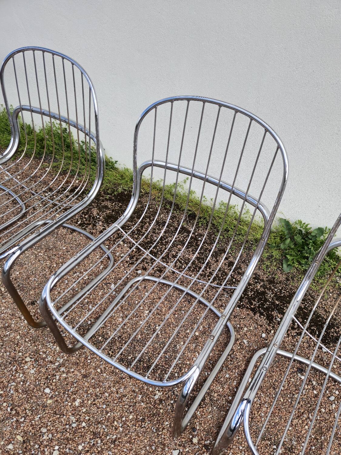Set of 6 chrome metal design chairs from the 1970s.