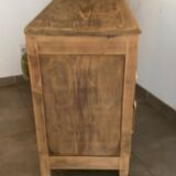 Chest of drawers fir tree