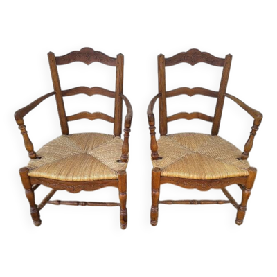 Paire de fauteuils provencal pailles en noyer