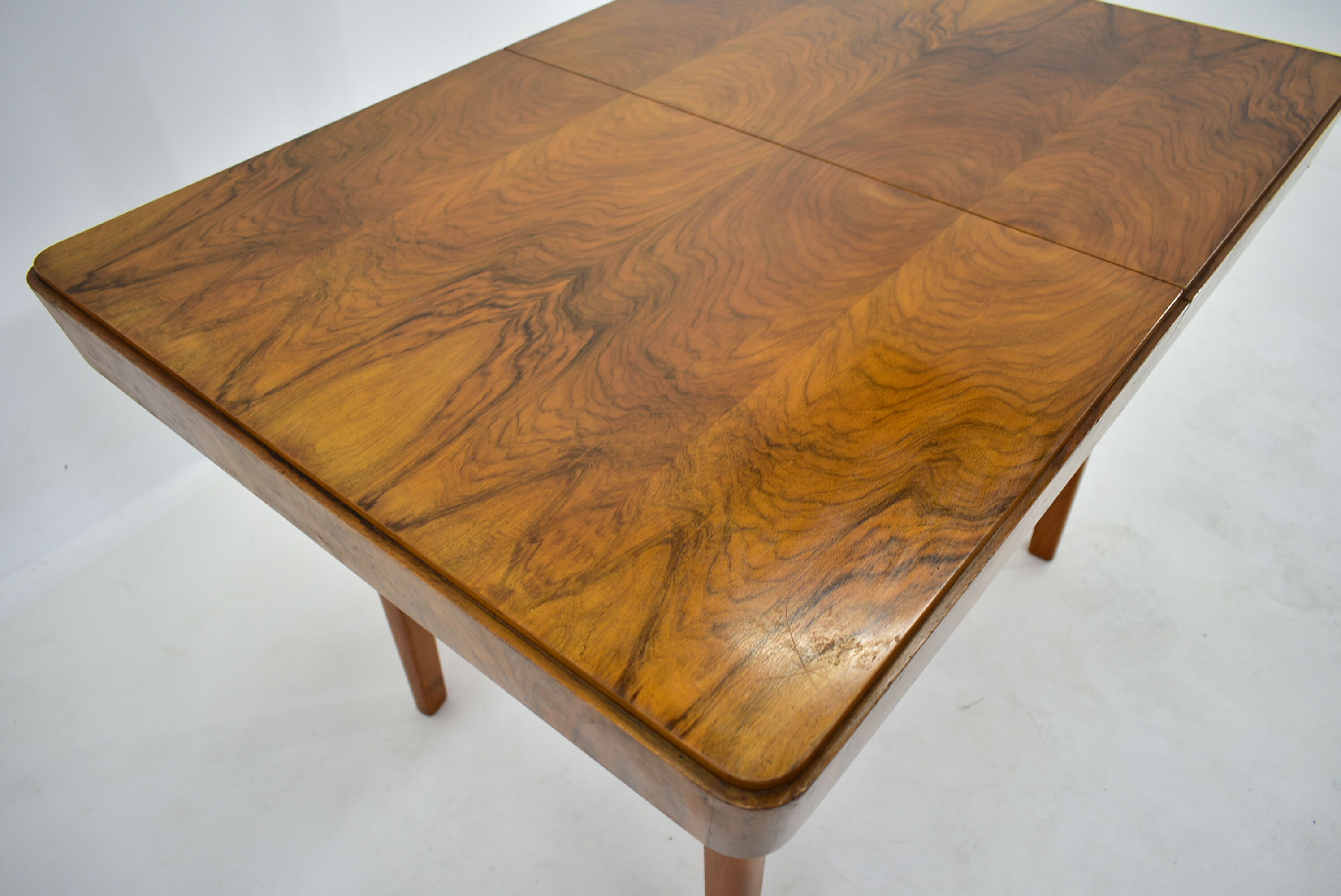 Table à manger extensible Jindřich Halabala pour UP Zavody, années 1950
