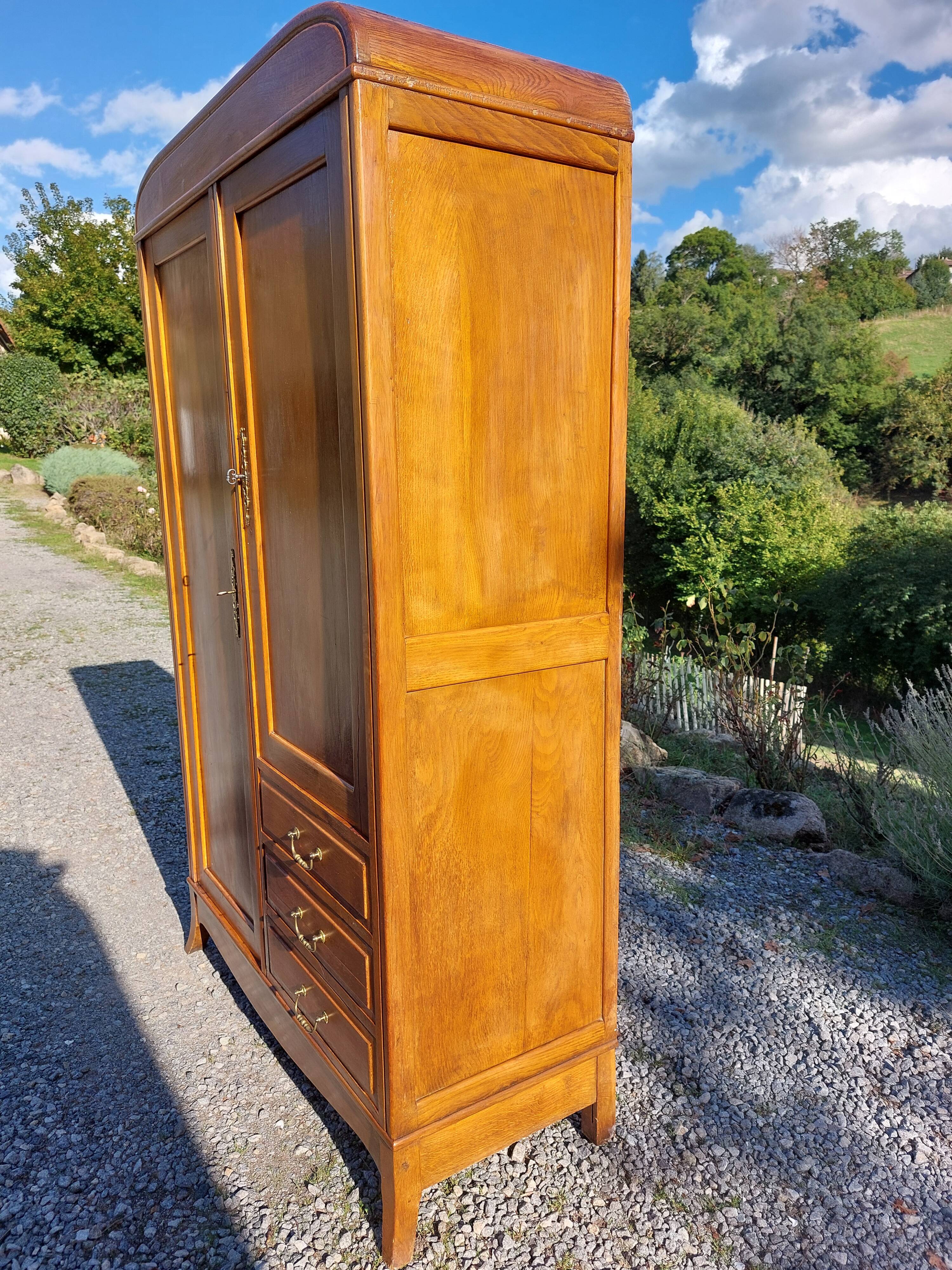 triple-function wardrobe, hanging space, 1940s